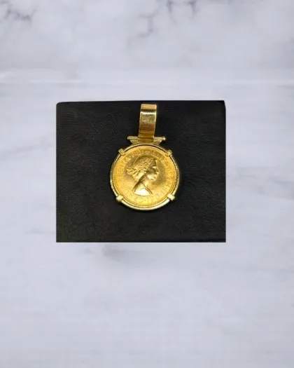 Dije Moneda engarzada